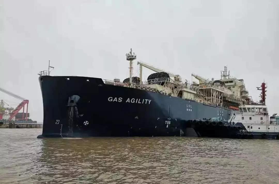 滬東中華:2型船同日進(jìn)塢